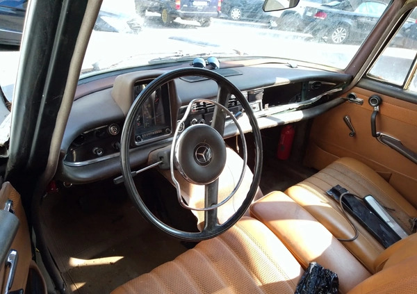 Mercedes-Benz Inny cena 22900 przebieg: 43007, rok produkcji 1968 z Nasielsk małe 92